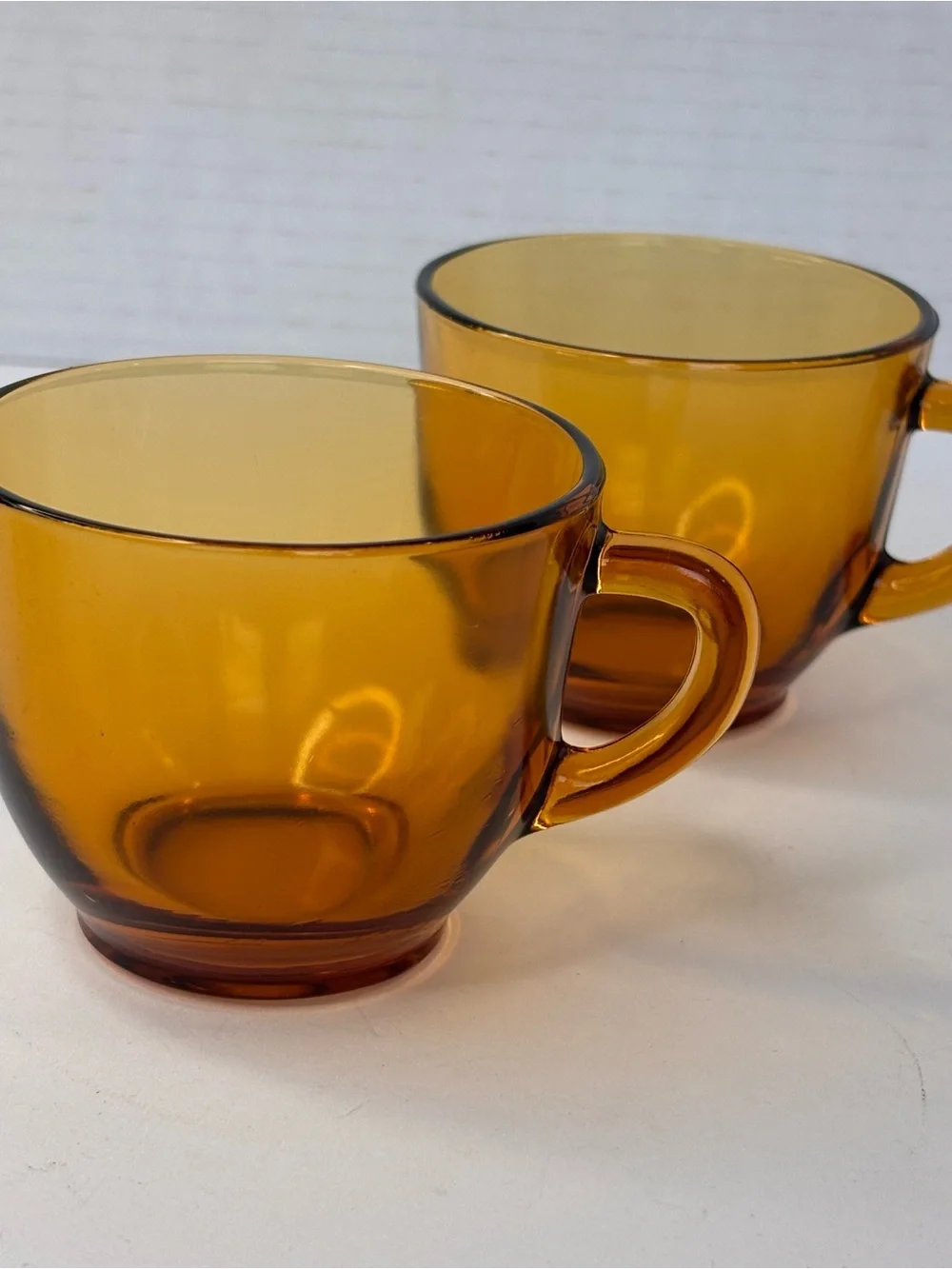 Vtg  1980’s Tiara Amber Glass Pig Snack Plates and Cups in Original Box Set Of 2